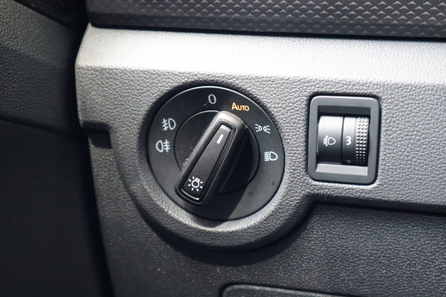Volkswagen T-Cross 1.0 TSI Life | Carplay | ACC |