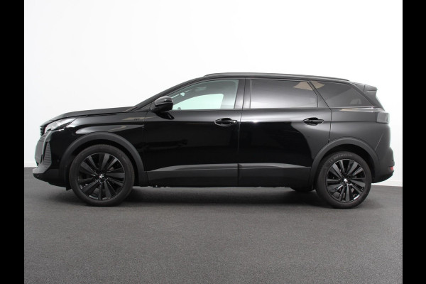 Peugeot 5008 1.2 PureTech GT Black Pack 7persoons Climate control Adaptive cruise control Achteruitrij camera Verwarmde voorstoelen Keyless Navigatie LED Apple Carplay/ Android Auto
