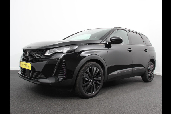 Peugeot 5008 1.2 PureTech GT Black Pack 7persoons Climate control Adaptive cruise control Achteruitrij camera Verwarmde voorstoelen Keyless Navigatie LED Apple Carplay/ Android Auto