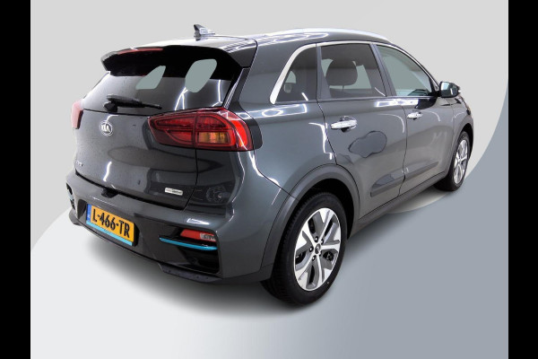 Kia e-Niro DynamicPlusLine 64 kWh | SOH 100% | Trekhaak met Afneembare Kogel | Navigatie | Schuif -Kantel Dak | WORDT VERWACHT