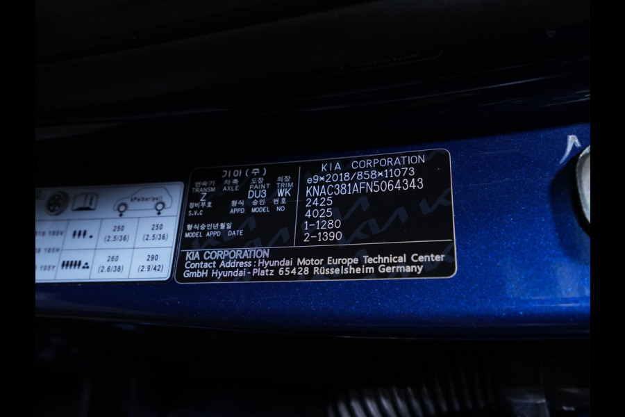 Kia Ev6 Plus 77.4 kWh [3-Fase-11kW] {SoH-96%} (INCL-BTW) Aut. *LEATHER | ADAPTIVE-CRUISE | DIGI-COCKPIT | MERIDIAN-AUDIO | MEMORY-PACK | FULL-LED | KEYLESS | CAMERA | DAB | BLIND-SPOT | NAVI-FULLMAP | PRIVACY-GLASS | AMBIENT-LIGHT | 19''