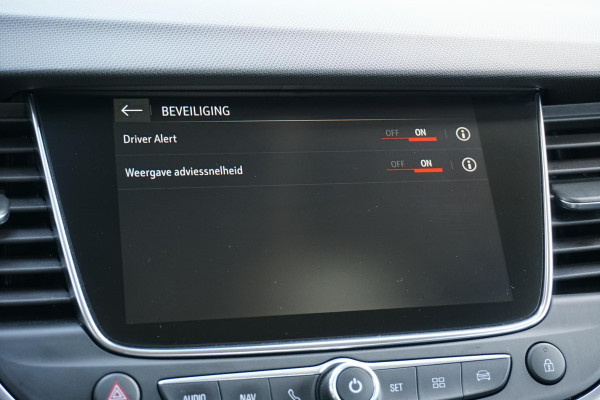 Opel Crossland X 1.2 Turbo Innovation *25.051 NAP* + TREKHAAK / NAVI / KEYLESS / SENSOREN / CARPLAY