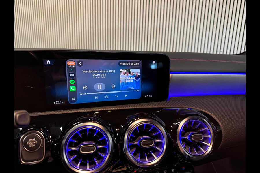 Mercedes-Benz CLA-Klasse 250e AMG STYLING-PANORAMA-NIGHT-MEMORY-TREKHAAK-CAMERA-ZEER COMPLEET