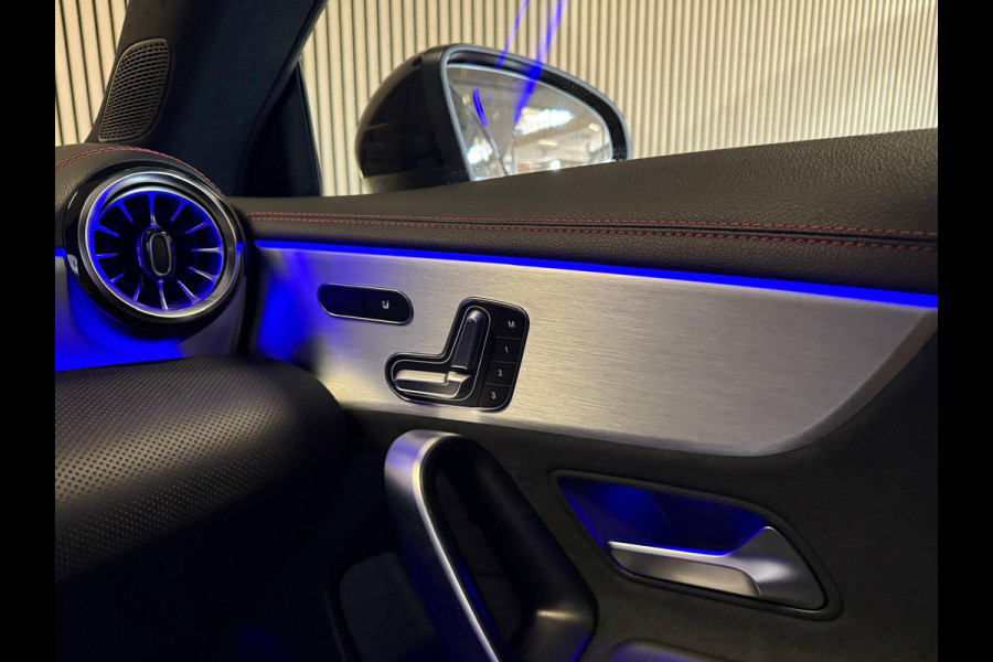 Mercedes-Benz CLA-Klasse 250e AMG STYLING-PANORAMA-NIGHT-MEMORY-TREKHAAK-CAMERA-ZEER COMPLEET