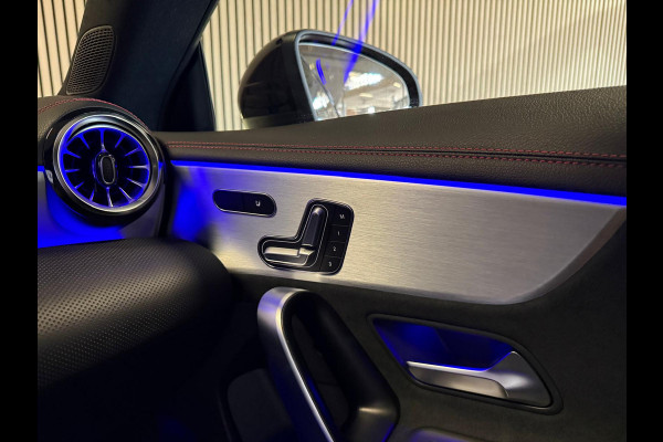 Mercedes-Benz CLA-Klasse 250e AMG STYLING-PANORAMA-NIGHT-MEMORY-TREKHAAK-CAMERA-ZEER COMPLEET