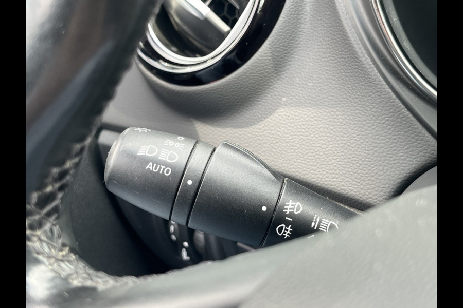 Renault Captur 0.9 TCe Intens | Trekhaak | Dodehoek | Camera | Navigatie | Keyless | LED Pure Vision | DAB+ | Carplay/Android Auto etc. etc.