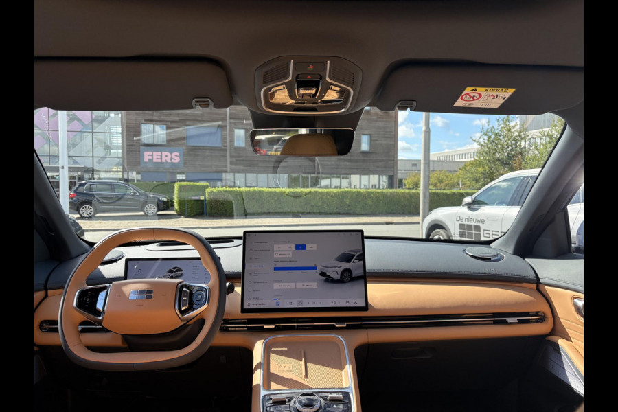 GEELY Starray EM-i 1.5 Max+ 262 PK | Panoramadak | Stoelverwarming & verkoeling | 136Km elektrisch bereik | 360 Camera | Achterbank verwarmd | Parkeersensoren | 19 Inch LMV |