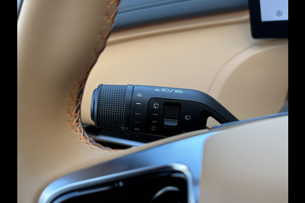 GEELY Starray EM-i 1.5 Max+ 262 PK | Panoramadak | Stoelverwarming & verkoeling | 136Km elektrisch bereik | 360 Camera | Achterbank verwarmd | Parkeersensoren | 19 Inch LMV |