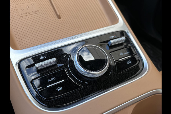 GEELY Starray EM-i 1.5 Max+ 262 PK | Panoramadak | Stoelverwarming & verkoeling | 136Km elektrisch bereik | 360 Camera | Achterbank verwarmd | Parkeersensoren | 19 Inch LMV |