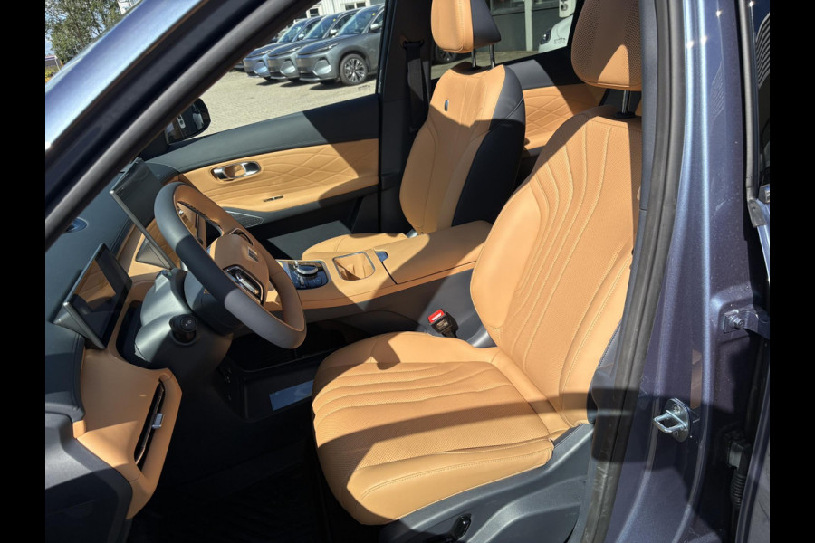 GEELY Starray EM-i 1.5 Max+ 262 PK | Panoramadak | Stoelverwarming & verkoeling | 136Km elektrisch bereik | 360 Camera | Achterbank verwarmd | Parkeersensoren | 19 Inch LMV |