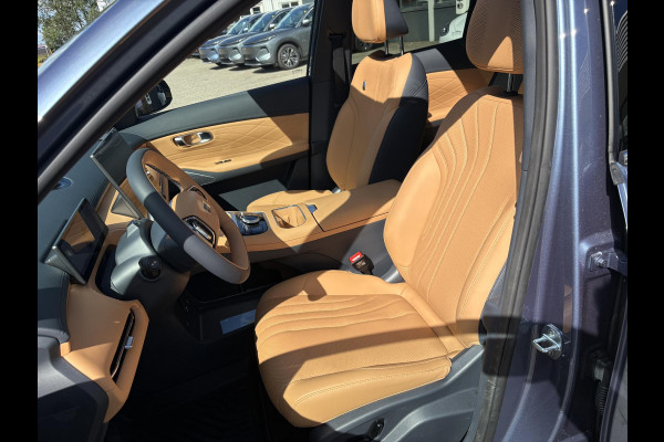 GEELY Starray EM-i 1.5 Max+ 262 PK | Panoramadak | Stoelverwarming & verkoeling | 136Km elektrisch bereik | 360 Camera | Achterbank verwarmd | Parkeersensoren | 19 Inch LMV |