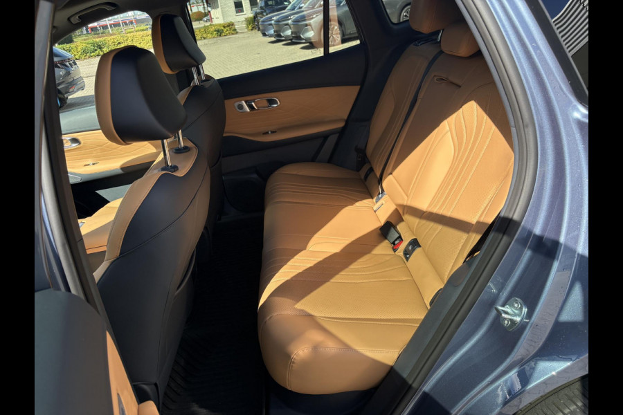 GEELY Starray EM-i 1.5 Max+ 262 PK | Panoramadak | Stoelverwarming & verkoeling | 136Km elektrisch bereik | 360 Camera | Achterbank verwarmd | Parkeersensoren | 19 Inch LMV |
