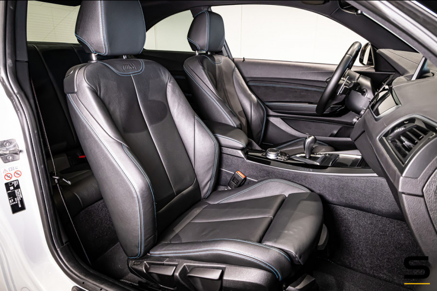 BMW 2 Serie Coupé M2 DCT Competition|410PK||Dealer onderhoud