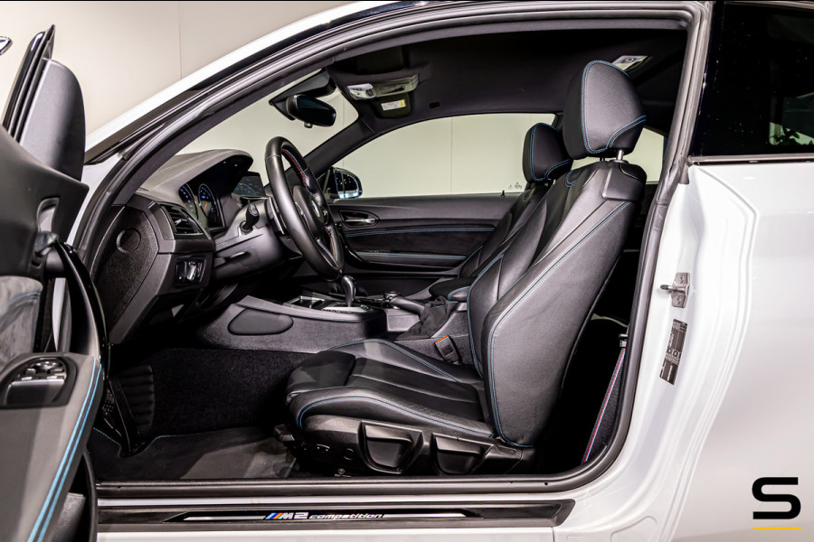BMW 2 Serie Coupé M2 DCT Competition|410PK||Dealer onderhoud
