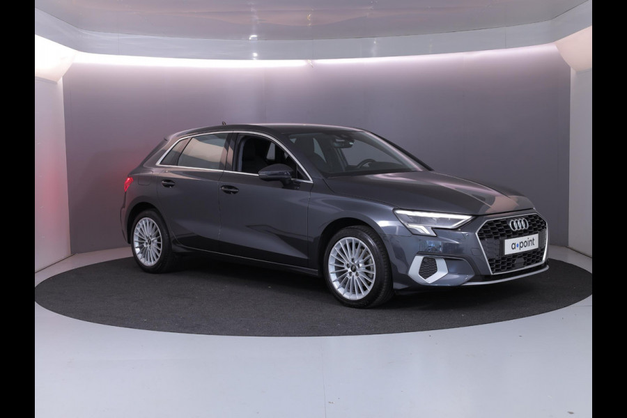Audi A3 Sportback 30 TFSI Advanced edition 110 pk S-tronic | Navigatie | Trekhaak | Parkeersensoren achter | Cruise control | Apple Carplay/Android Auto |