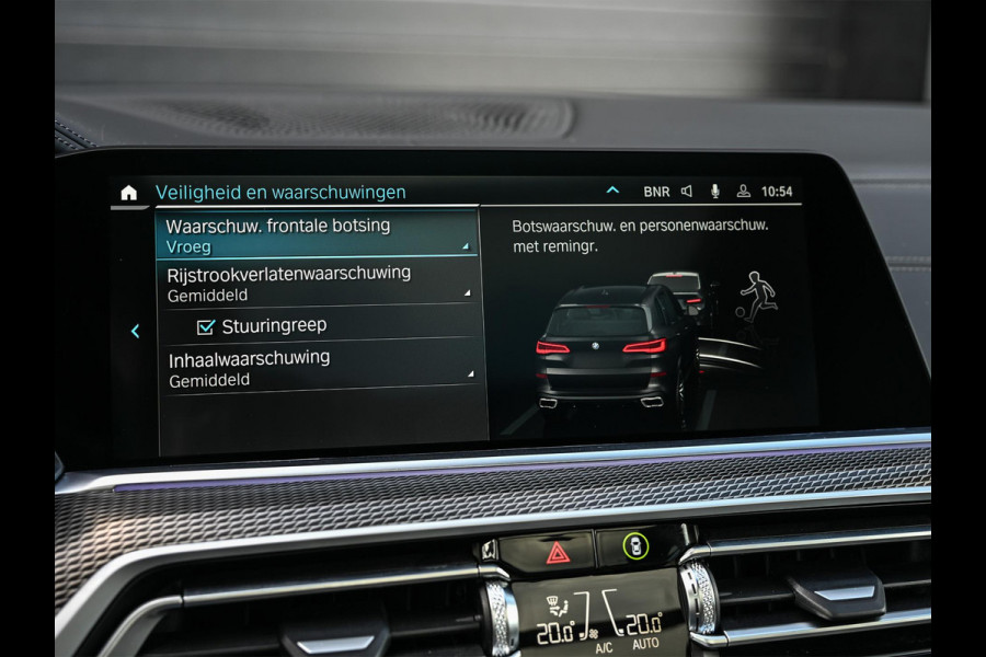 BMW X5 xDrive45e High Executive M-Sport | Panoramadak | Active Cruise | 360 Camera | HiFi | HUD | Luchtvering | Memory | Stoelverwarming | Ambiance Interieur | Trekhaak | Dealeronderhouden | BMW Laser |