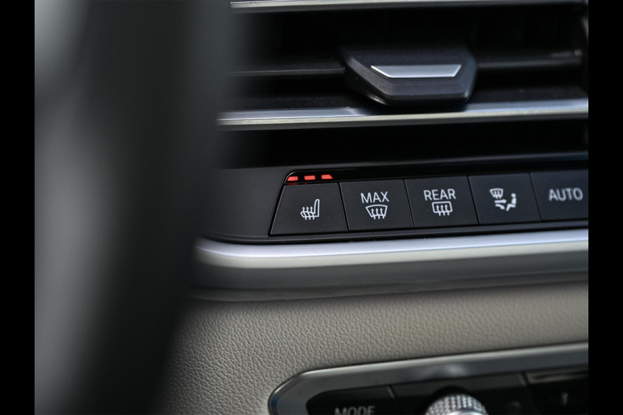 BMW X5 xDrive45e High Executive M-Sport | Panoramadak | Active Cruise | 360 Camera | HiFi | HUD | Luchtvering | Memory | Stoelverwarming | Ambiance Interieur | Trekhaak | Dealeronderhouden | BMW Laser |