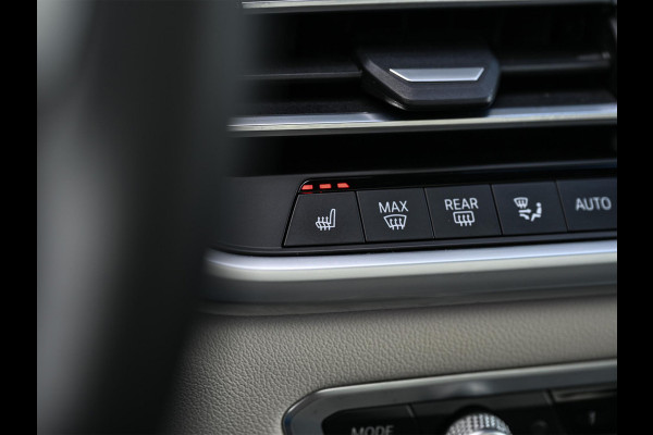 BMW X5 xDrive45e High Executive M-Sport | Panoramadak | Active Cruise | 360 Camera | HiFi | HUD | Luchtvering | Memory | Stoelverwarming | Ambiance Interieur | Trekhaak | Dealeronderhouden | BMW Laser |