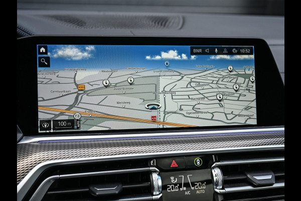 BMW X5 xDrive45e High Executive M-Sport | Panoramadak | Active Cruise | 360 Camera | HiFi | HUD | Luchtvering | Memory | Stoelverwarming | Ambiance Interieur | Trekhaak | Dealeronderhouden | BMW Laser |
