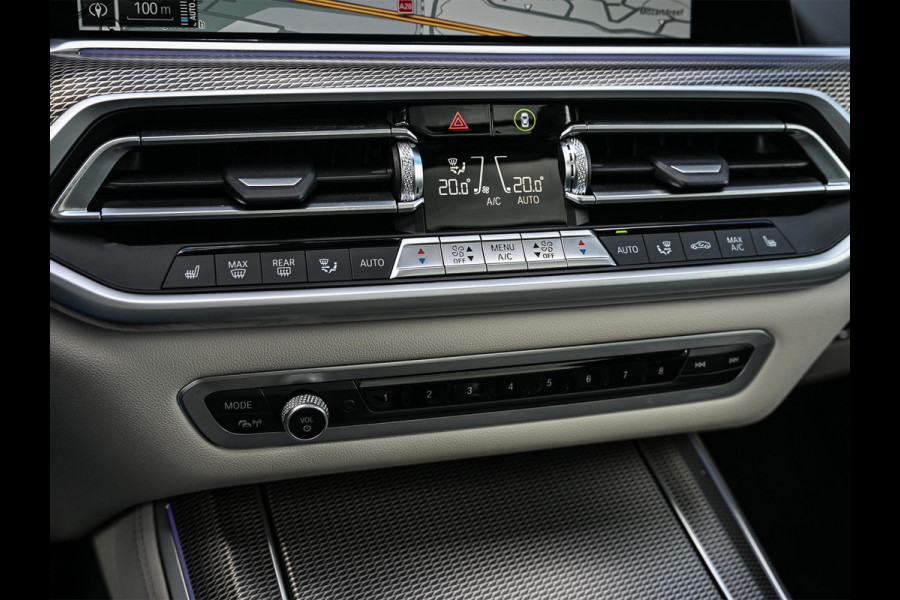 BMW X5 xDrive45e High Executive M-Sport | Panoramadak | Active Cruise | 360 Camera | HiFi | HUD | Luchtvering | Memory | Stoelverwarming | Ambiance Interieur | Trekhaak | Dealeronderhouden | BMW Laser |