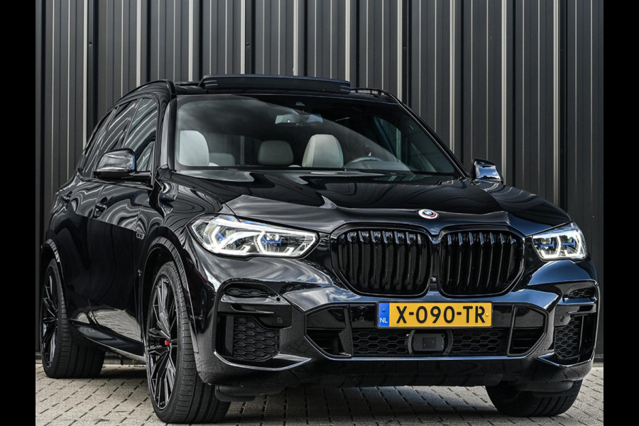 BMW X5 xDrive45e High Executive M-Sport | Panoramadak | Active Cruise | 360 Camera | HiFi | HUD | Luchtvering | Memory | Stoelverwarming | Ambiance Interieur | Trekhaak | Dealeronderhouden | BMW Laser |