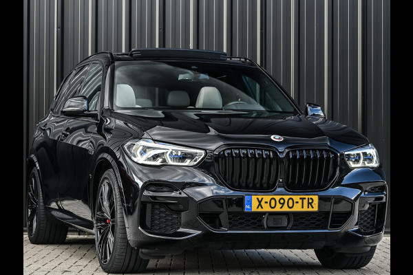 BMW X5 xDrive45e High Executive M-Sport | Panoramadak | Active Cruise | 360 Camera | HiFi | HUD | Luchtvering | Memory | Stoelverwarming | Ambiance Interieur | Trekhaak | Dealeronderhouden | BMW Laser |