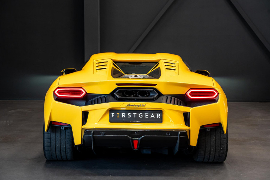 Lamborghini Temerario 4.0 V8 *Giallo Auge / Lift-systeem / Keramisch / Sonus Faber / Passagiersdisplay / Surround-view*
