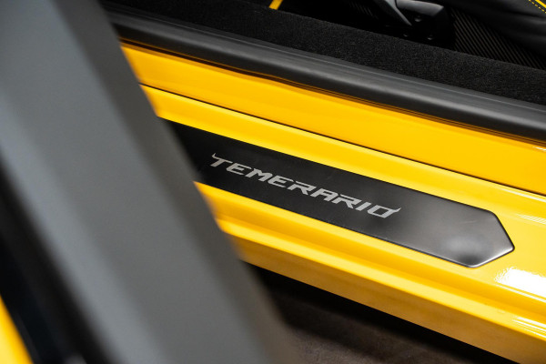 Lamborghini Temerario 4.0 V8 *Giallo Auge / Lift-systeem / Keramisch / Sonus Faber / Passagiersdisplay / Surround-view*