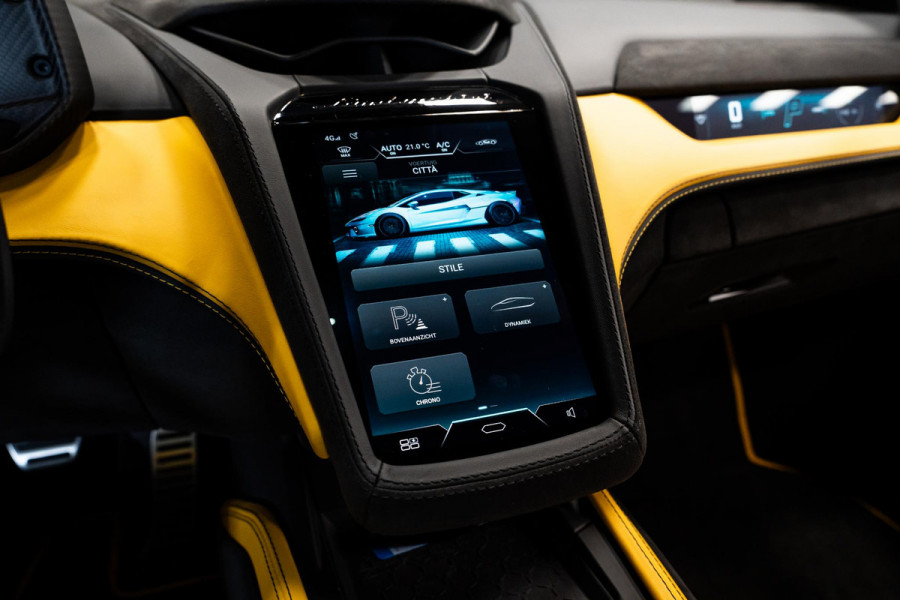 Lamborghini Temerario 4.0 V8 *Giallo Auge / Lift-systeem / Keramisch / Sonus Faber / Passagiersdisplay / Surround-view*