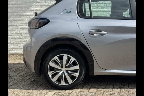 Peugeot e-208 EV Active Pack 50 kWh Camera+pdc Cruise CarPlay Dealer onderhouden