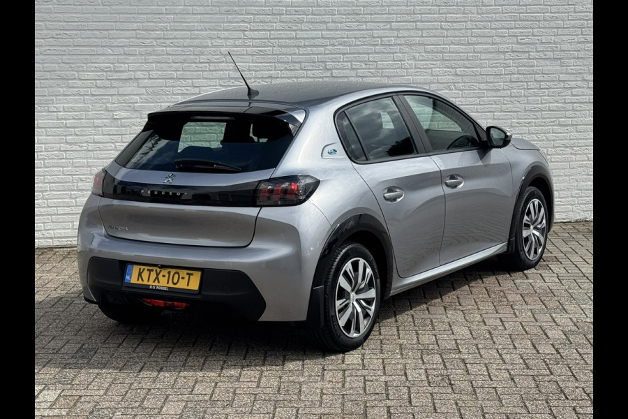 Peugeot e-208 EV Active Pack 50 kWh Camera+pdc Cruise CarPlay Dealer onderhouden
