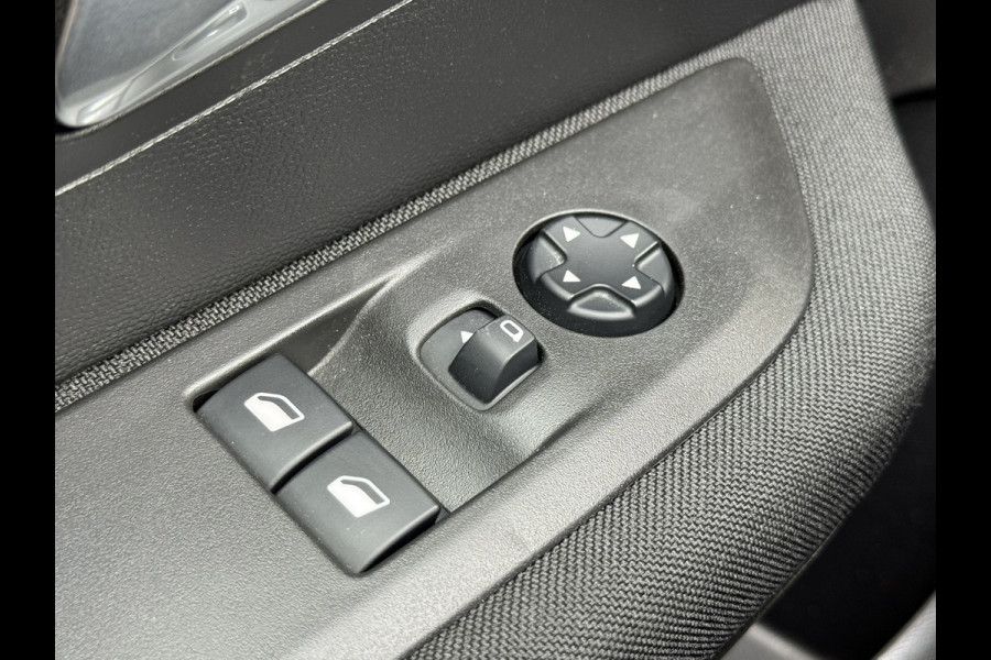 Peugeot e-208 EV Active Pack 50 kWh Camera+pdc Cruise CarPlay Dealer onderhouden