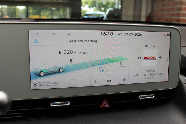Hyundai IONIQ 5 Connect+ 73kWh / SoH 86,2% / Camera / Head-up / Leder / CarPlay / V2L / 19'' / Warmtepomp / Stoelverwarming / Dodehoek / DAB / ACC