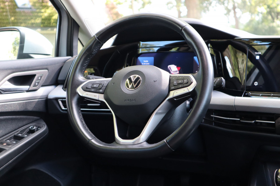 Volkswagen Golf Variant 1.0 TSI Life | Sfeerverlichting | Navi | Carplay |