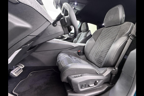 Peugeot E-3008 GT 73 kWh SOH 94% | VOOR & ACHTERSTOELEN VERWARMD | STUURVERWARMING | MEM. SEAT | STOEL MASSAGE | 360 CAMERA | DIRECT LEVERBAAR! | ADAP. CRUISE | VOLLEDIGE FABRIEKS GARANTIE TM 03-2027 |
