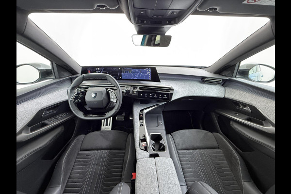 Peugeot E-3008 GT 73 kWh SOH 94% | VOOR & ACHTERSTOELEN VERWARMD | STUURVERWARMING | MEM. SEAT | STOEL MASSAGE | 360 CAMERA | DIRECT LEVERBAAR! | ADAP. CRUISE | VOLLEDIGE FABRIEKS GARANTIE TM 03-2027 |