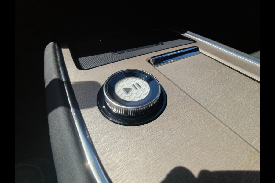 Volvo EX90 Twin Motor Performance 517PK Ultra 7p. 111 kWh | Trekhaak | Luchtvering | Climate | 22'' | Bose |