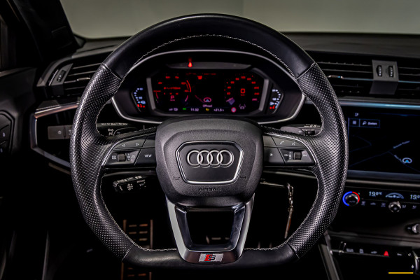 Audi Q3 45 TFSI e S edition|S-Line|1eig|Trekhaak|Cam|CarPlay