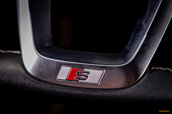 Audi Q3 45 TFSI e S edition|S-Line|1eig|Trekhaak|Cam|CarPlay