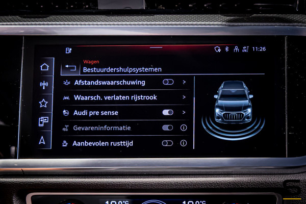 Audi Q3 45 TFSI e S edition|S-Line|1eig|Trekhaak|Cam|CarPlay