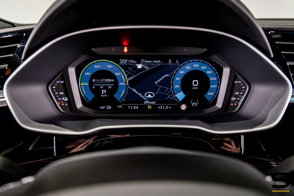 Audi Q3 45 TFSI e S edition|S-Line|1eig|Trekhaak|Cam|CarPlay