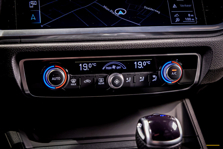 Audi Q3 45 TFSI e S edition|S-Line|1eig|Trekhaak|Cam|CarPlay