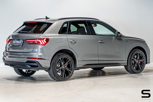 Audi Q3 45 TFSI e S edition|S-Line|1eig|Trekhaak|Cam|CarPlay
