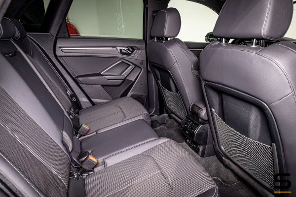 Audi Q3 45 TFSI e S edition|S-Line|1eig|Trekhaak|Cam|CarPlay