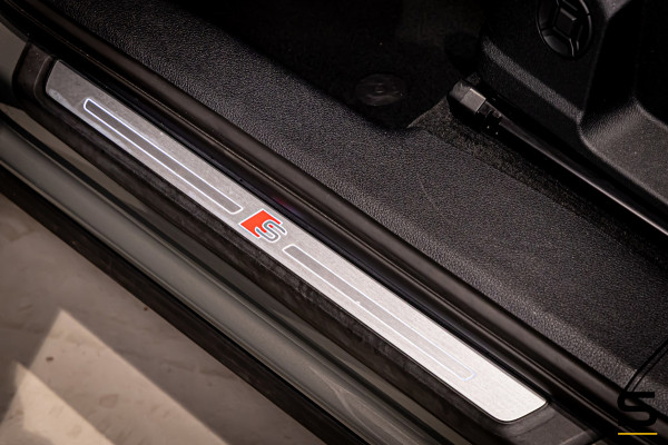 Audi Q3 45 TFSI e S edition|S-Line|1eig|Trekhaak|Cam|CarPlay