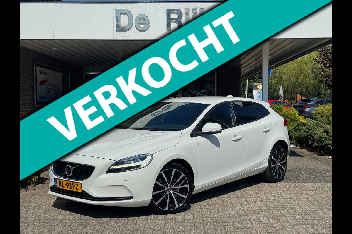 Volvo V40 1.5 T2 Nordic+ | Carplay/Android, Cruise, Stoelverw., Leder, Clima, Trekhaak | |