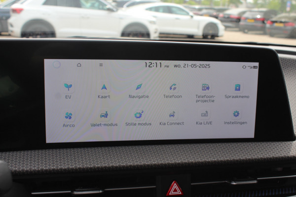 Kia Ev6 Plus AWD 77.4 kWh / SoH 90% / Trekhaak / Camera / V2L / Leder / CarPlay / 20'' / Keyless / Ventilatie+Verwarmd / Dodehoek / DAB / ACC / Warmtepomp