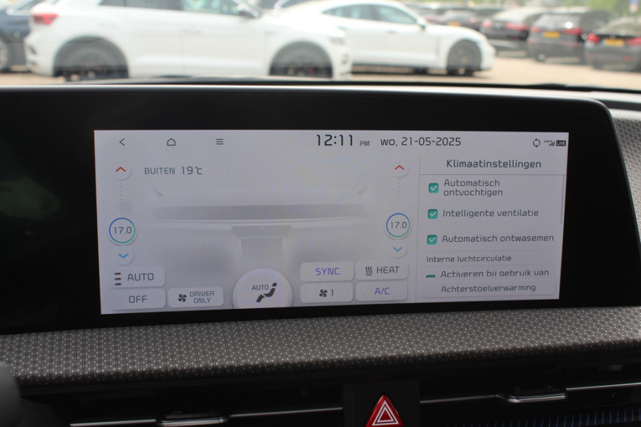 Kia Ev6 Plus AWD 77.4 kWh / SoH 90% / Trekhaak / Camera / V2L / Leder / CarPlay / 20'' / Keyless / Ventilatie+Verwarmd / Dodehoek / DAB / ACC / Warmtepomp