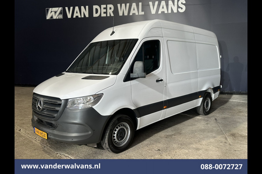 Mercedes-Benz Sprinter 317 CDI 170pk L2H2 Euro6 Airco | Camera | Apple Carplay | Cruisecontrol Android Auto, Stoelverwarming, Chauffeursstoel, Parkeersensoren, Bijrijdersbank