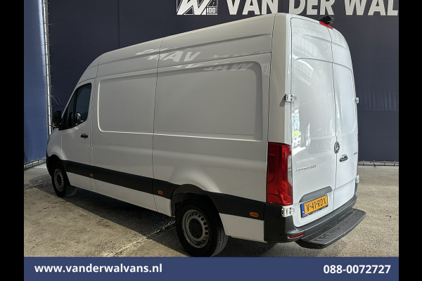 Mercedes-Benz Sprinter 317 CDI 170pk L2H2 Euro6 Airco | Camera | Apple Carplay | Cruisecontrol Android Auto, Stoelverwarming, Chauffeursstoel, Parkeersensoren, Bijrijdersbank